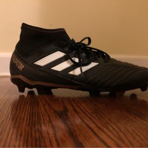Size 8.5 
Adidas Predator 19.3 Soccer Cleat with Sock
Retail For 75